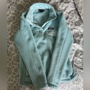 women’s patagonia sweater